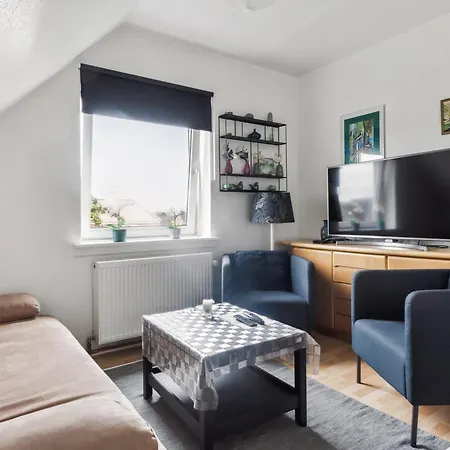 Lovely Floor Near Airport, Metro And The Apartment Copenhagen