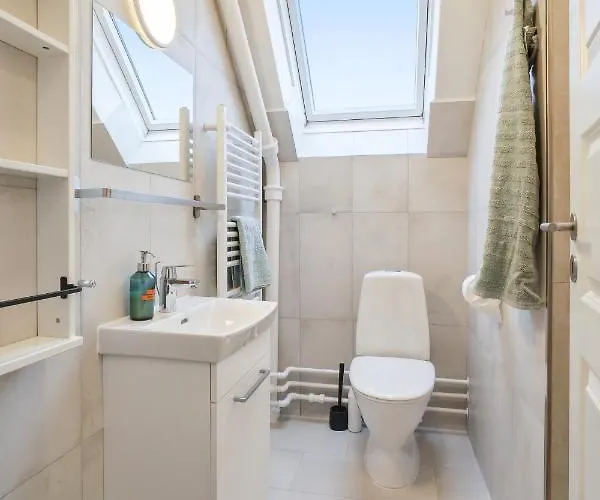 Ama Hyg Atelier Copenhagen-lovely Floor -near Airport-metro And The Apartman