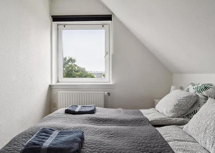 Ama Hyg Atelier Copenhagen-lovely Floor -near Airport-metro And The Apartment *